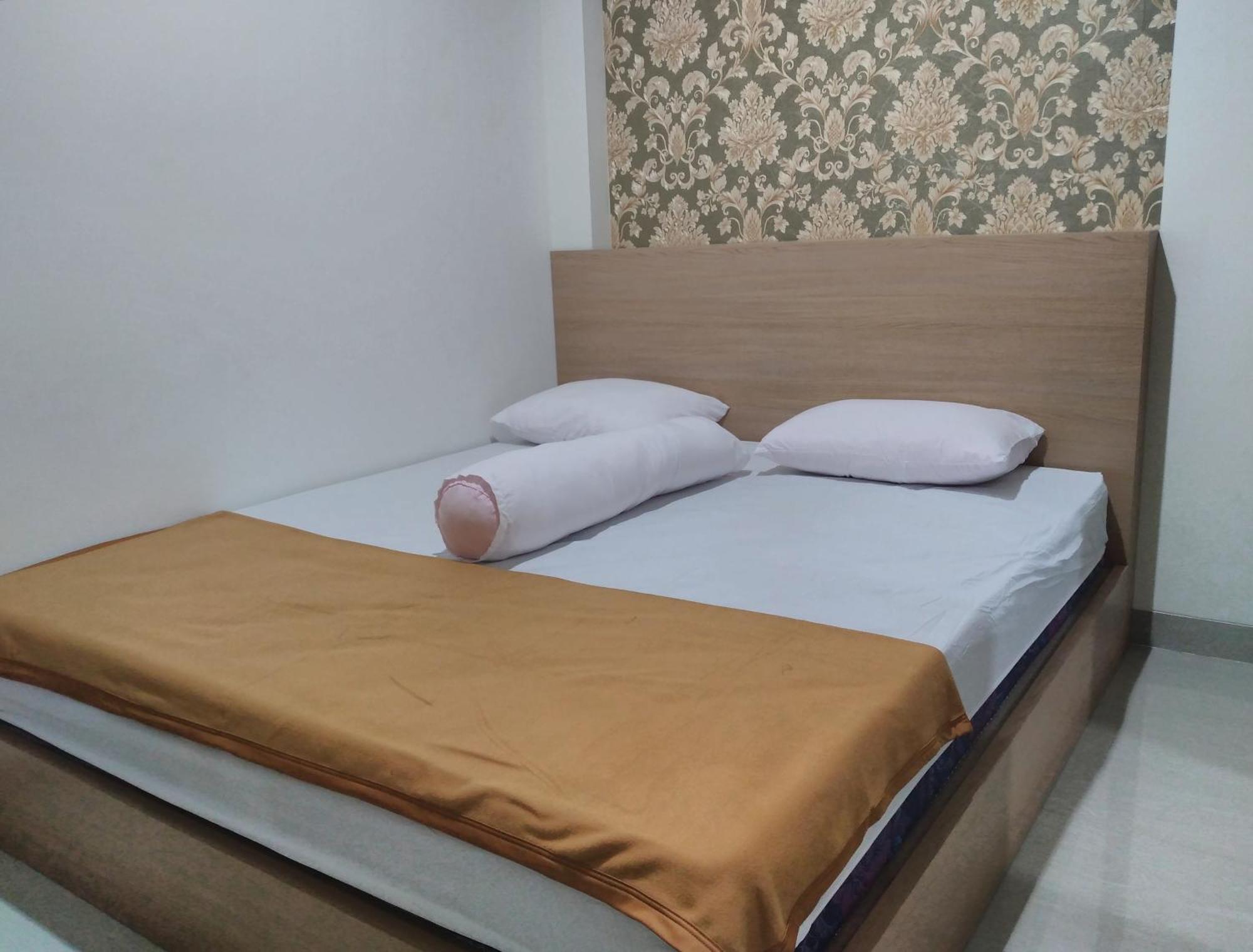 Grha Raf Homestay Makale Exterior foto